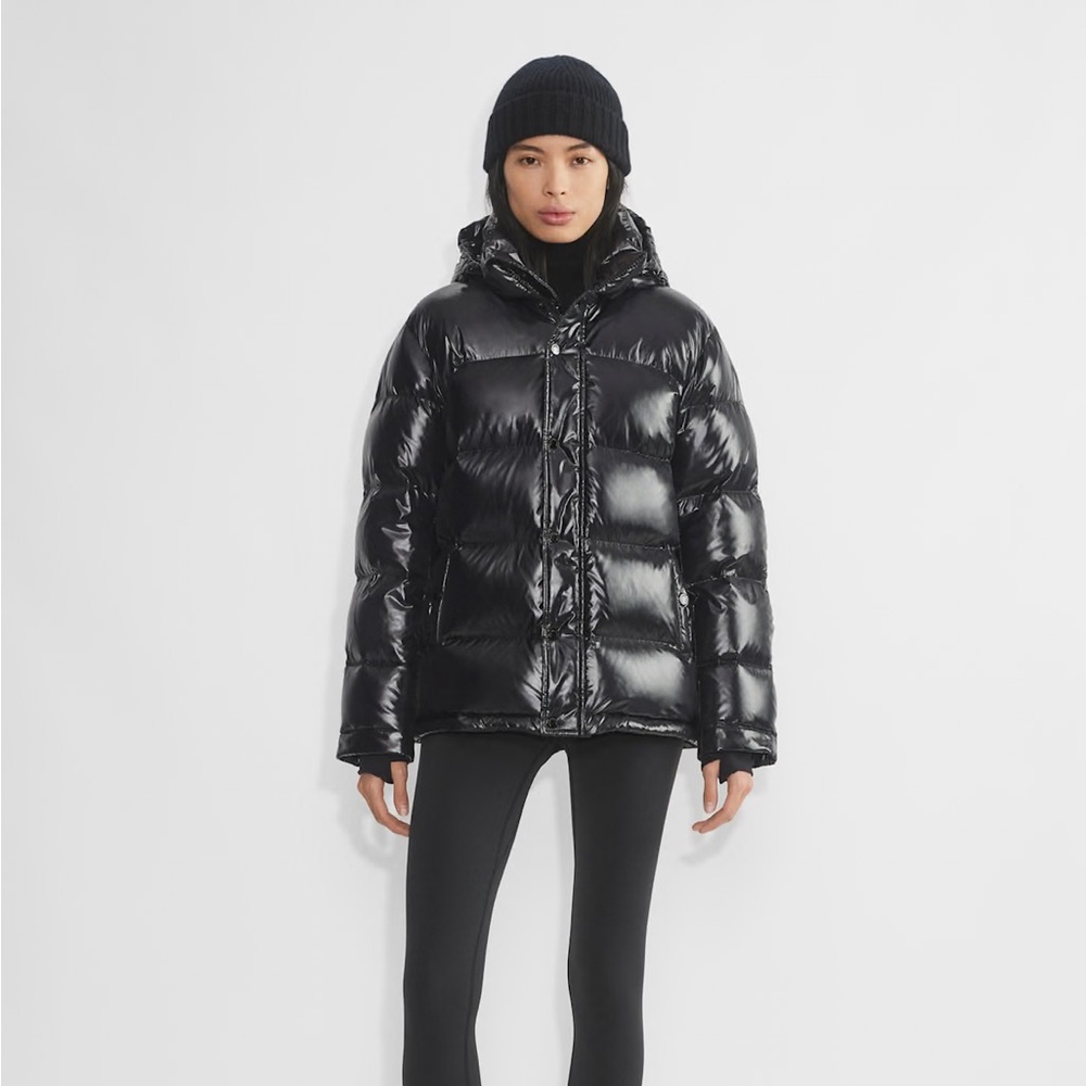 TNA Aritzia The Super Puff Original